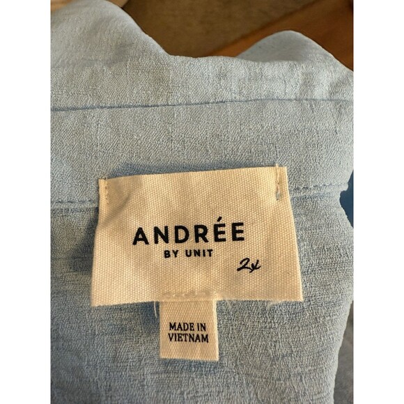 Andree by Unit Top Womens Plus 2X Sky Blue Button Up Blouse Pretty - Picture 4 of 6